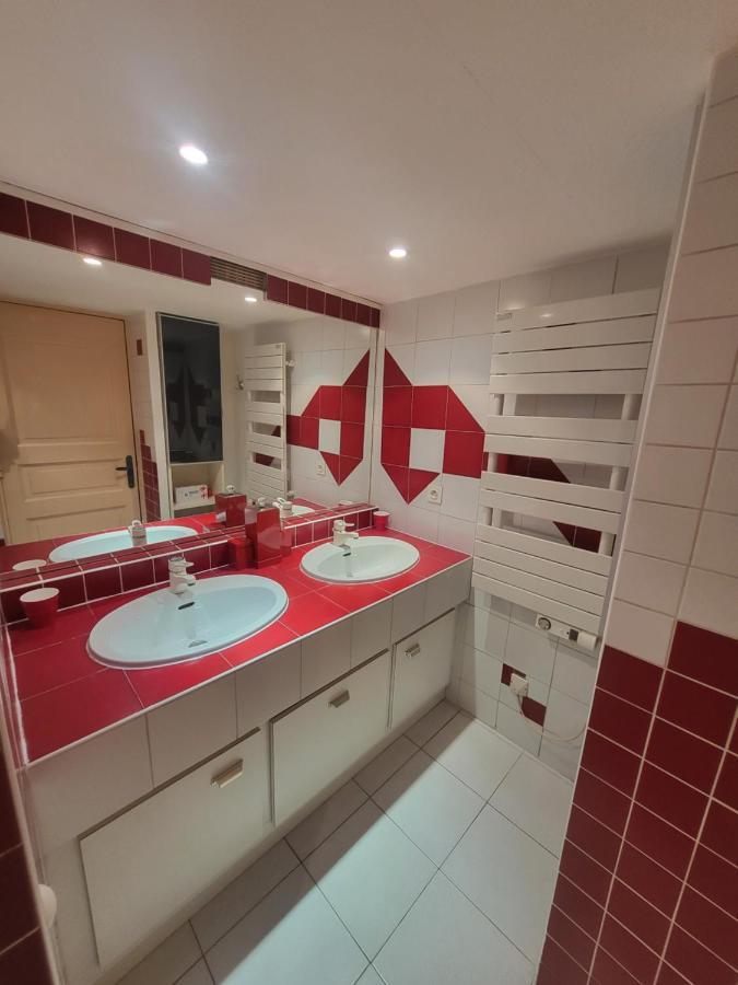 Appartement Au Coeur De La Sorgue LʼIsle-sur-la-Sorgue Esterno foto